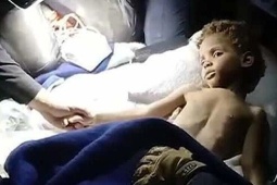 Bé 3 tuổi sống sót sau gần một tuần bị vùi lấp do động đất Venezuela