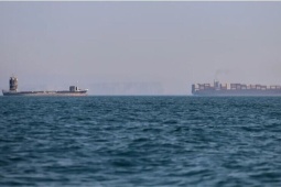 Mỹ và đồng minh mở đường né Hormuz, Iran phản công giữ lợi thế sống còn