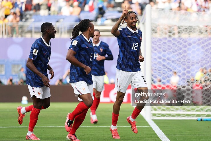 Trực tiếp bóng đá Pháp - Thụy Điển: Không có bàn danh dự (World Cup) (Hết giờ) - 3