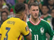 Cầu thủ thứ 2 ở World Cup bị đuổi vì che miệng, Hincapie & Ecuador buồn tê tái