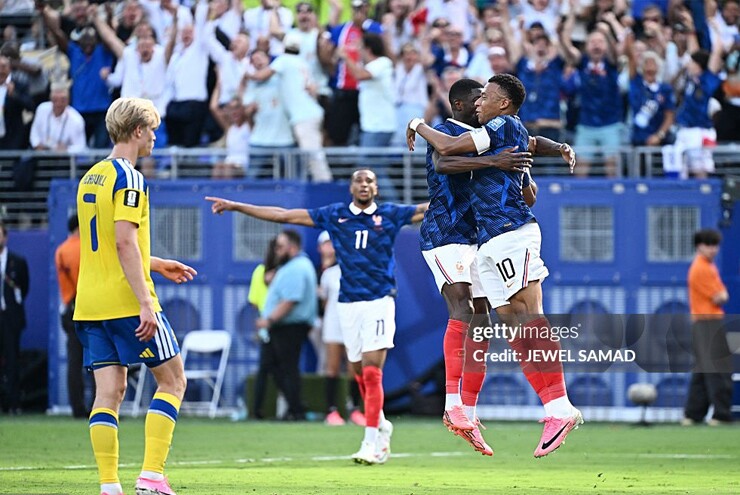 Trực tiếp bóng đá Pháp - Thụy Điển: Không có bàn danh dự (World Cup) (Hết giờ) - 2