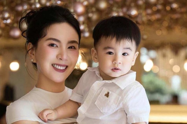 Mai Ngọc: 'Tôi không có thời gian để buồn khi làm mẹ toàn thời gian'