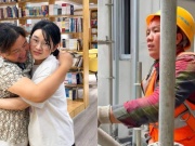 Mẹ đơn thân vác ống thép nuôi con ăn học, vỡ òa khi con thi đại học đạt điểm cao