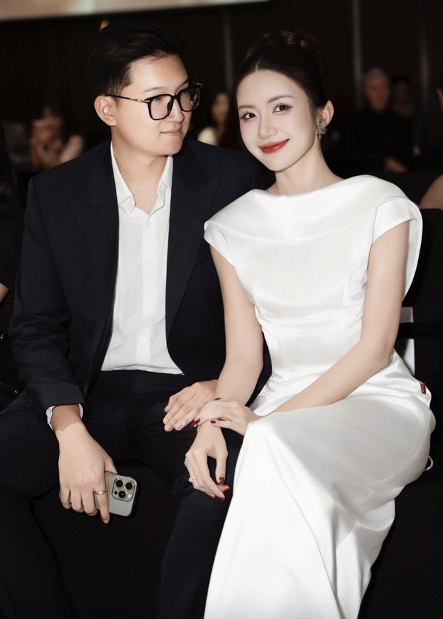 Ngọc Huyền và ông xã Duy Minh (cháu ruột NSƯT Chí Trung).