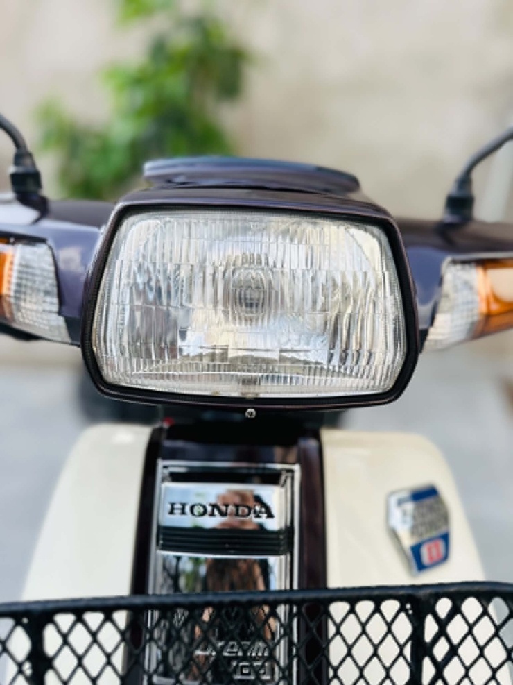Honda Dream Thái hơn 40 năm tuổi được rao giá 500 triệu đồng - 11