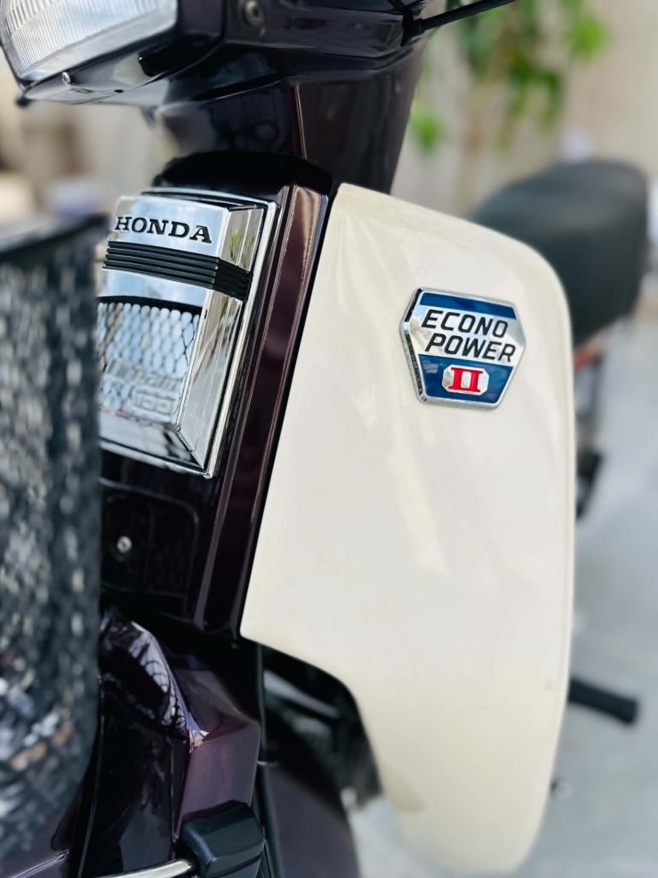 Honda Dream Thái hơn 40 năm tuổi được rao giá 500 triệu đồng - 13