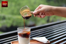 Tonkin Coffee kể chuyện cà phê Việt giữa lòng Sài Gòn