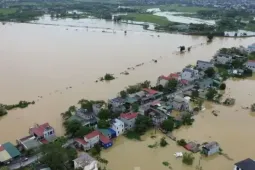 Hà Nội chốt hạn di dời toàn bộ nhà ở nằm trong hành lang bảo vệ đê cấp IV, V