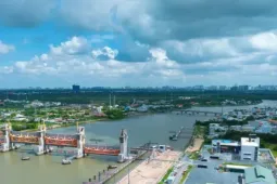 Trên công trường siêu dự án chống ngập 10.000 tỷ ở TPHCM