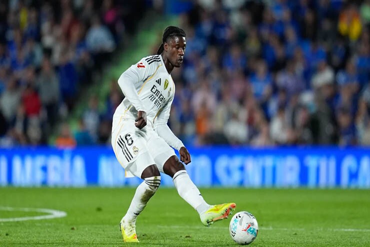 Trực tiếp chuyển nhượng 3/7: Mourinho thanh lọc Real, Camavinga đàm phán với Man City