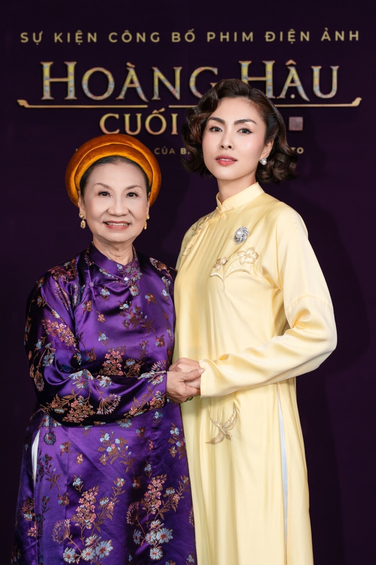 Hai mỹ nhân 'Hoàng hậu cuối cùng' khoe sắc - 4