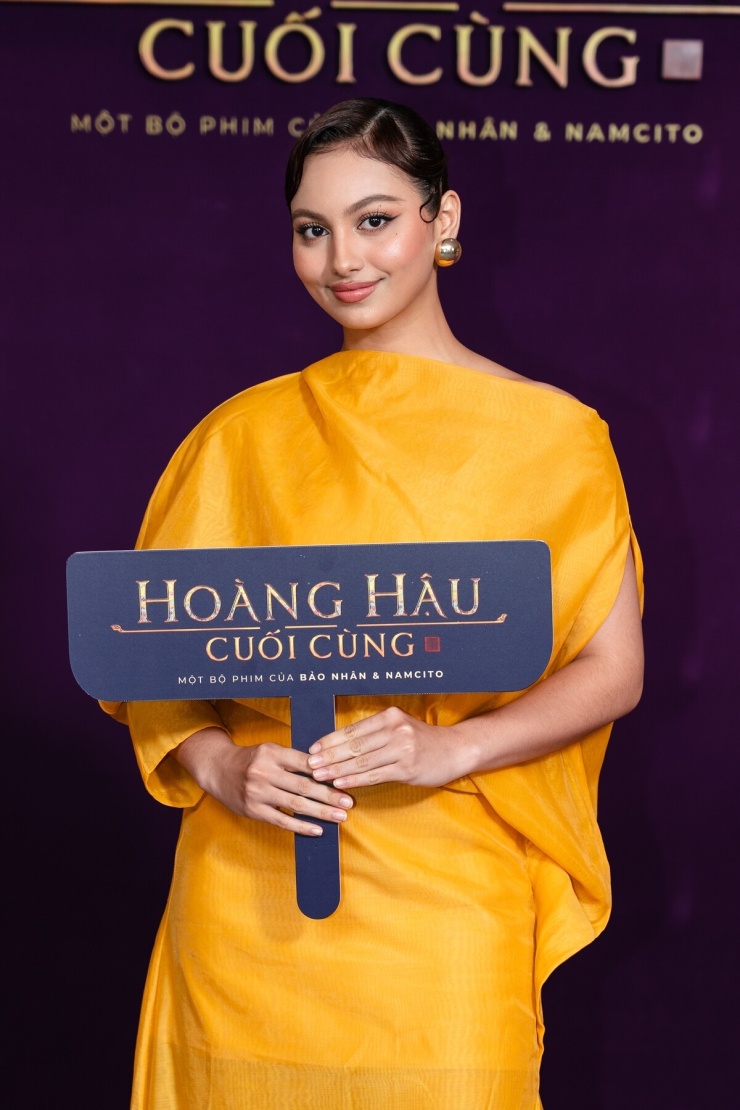 Hai mỹ nhân 'Hoàng hậu cuối cùng' khoe sắc - 8