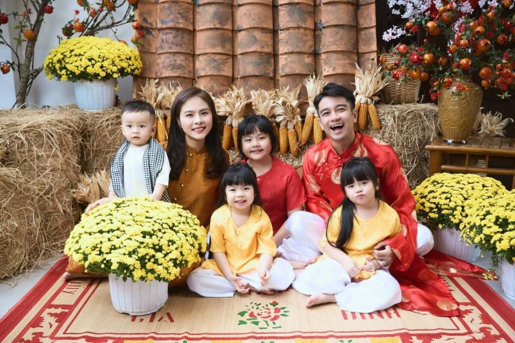 Quá trình trồng cây, làm vườn của Vân Trang