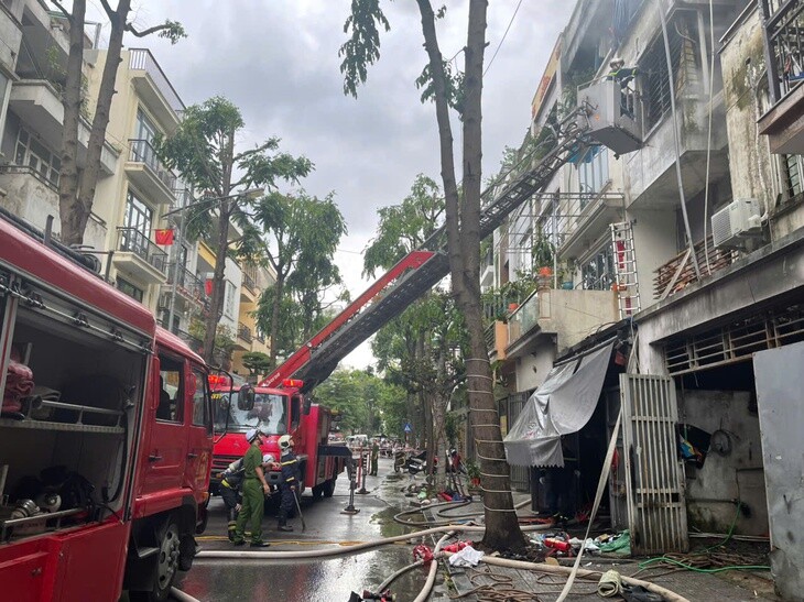 2 người tử vong trong vụ cháy tại khu đô thị Văn Phú - 1