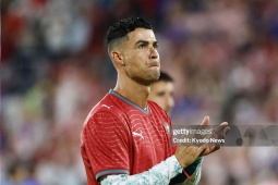 Tin nóng bóng đá World Cup 3/7: Mourinho nể phục Martinez vì rút Ronaldo ra