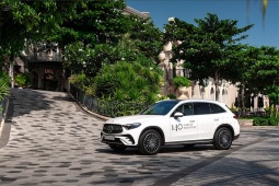 Mercedes-Benz tăng tốc hàng loạt chương trình kỷ niệm 140 năm
