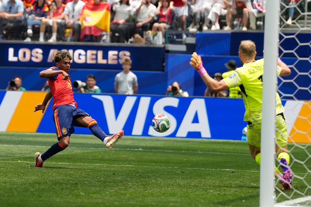 Trực tiếp bóng đá Tây Ban Nha - Áo: Cú đúp cho Oyarzabal & Cucurella (World Cup) (Hết giờ) - 8