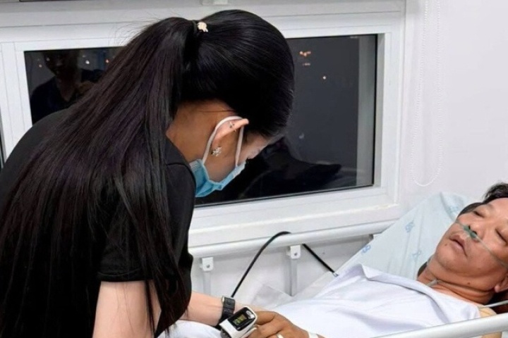 Nghệ sĩ Minh Hòa đột quỵ, suy hô hấp