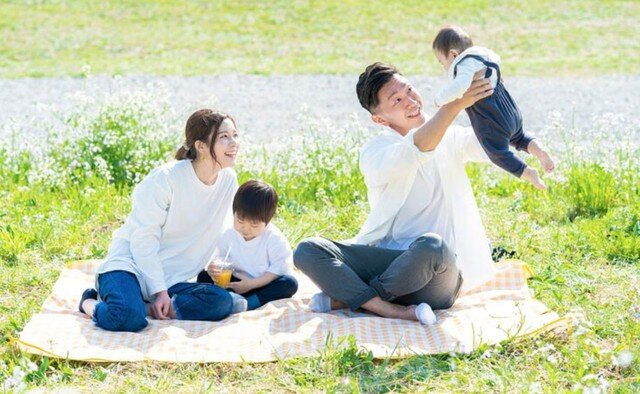 Cha mẹ không nên đáp ứng mọi mong muốn ngay lập tức mà cần hướng dẫn con hiểu giá trị của sự kiên trì, biết theo đuổi mục tiêu đến cùng. Ảnh minh họa