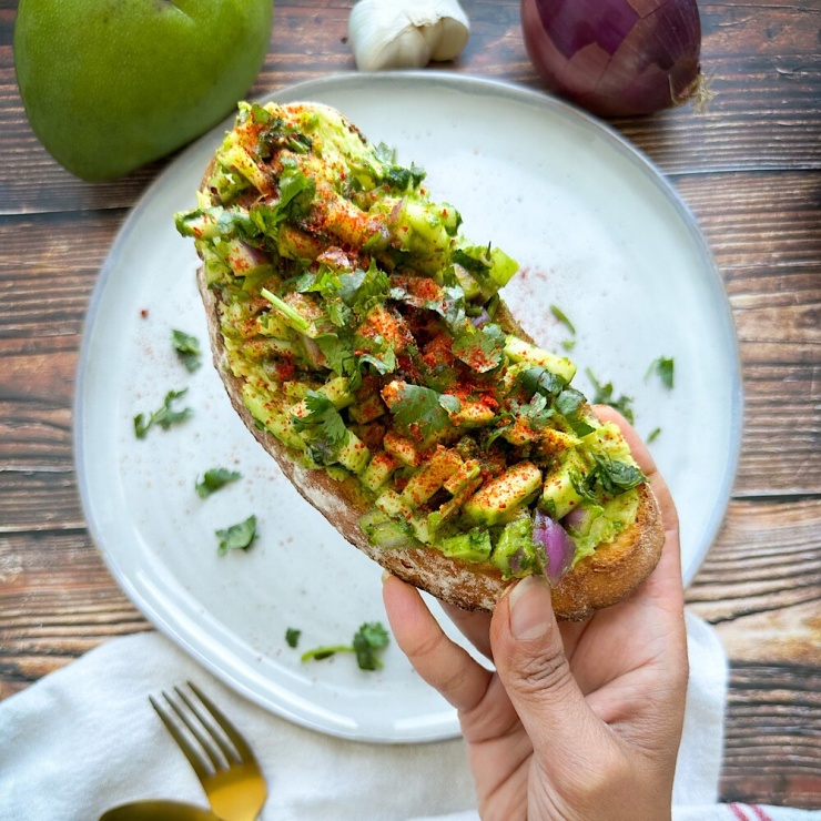 Bánh mì quả bơ và xoài (Ảnh minh họa).