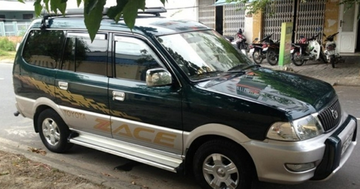 Toyota Zace sau hàng chục năm sử dụng vẫn được đánh giá cao bởi khả năng vận hành ổn định, bền bỉ cùng chi phí nuôi xe "rẻ như cho". Ảnh: Tổng hợp