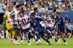 Argentina hú vía, Cape Verde khiến thế giới phát cuồng: Đội thua trận lại được tung hô như người chiến thắng