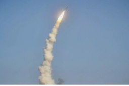 Điều gì giúp S-400 của Nga đánh chặn được tên lửa đạn đạo Ukraine?