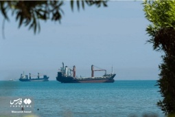 Iran bác bỏ tuyên bố chung của Anh và Pháp về eo biển Hormuz