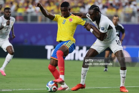 Trực tiếp bóng đá Colombia - Ghana: Arias mở tỉ số (World Cup)