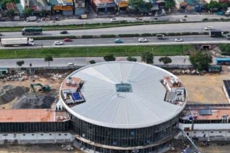 Cận cảnh bến xe Yên Sở trị giá trăm tỷ, hiện đại bậc nhất Hà Nội được lắp kính, mái vòng tròn cách điệu