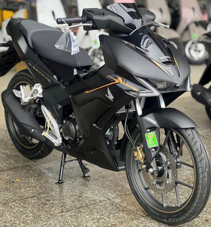 Giá xe côn tay Honda Winner R đầu tháng 7/2026, giảm tới 7 triệu đồng - 4