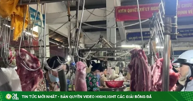 Nghịch lý thịt heo: Giá đến tay bà nội trợ cao gấp 4 lần khi xuất chuồng