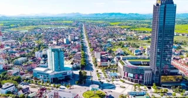 Không phải Hà Nội, TPHCM, địa phương nào dẫn đầu tăng trưởng 6 tháng đầu năm?