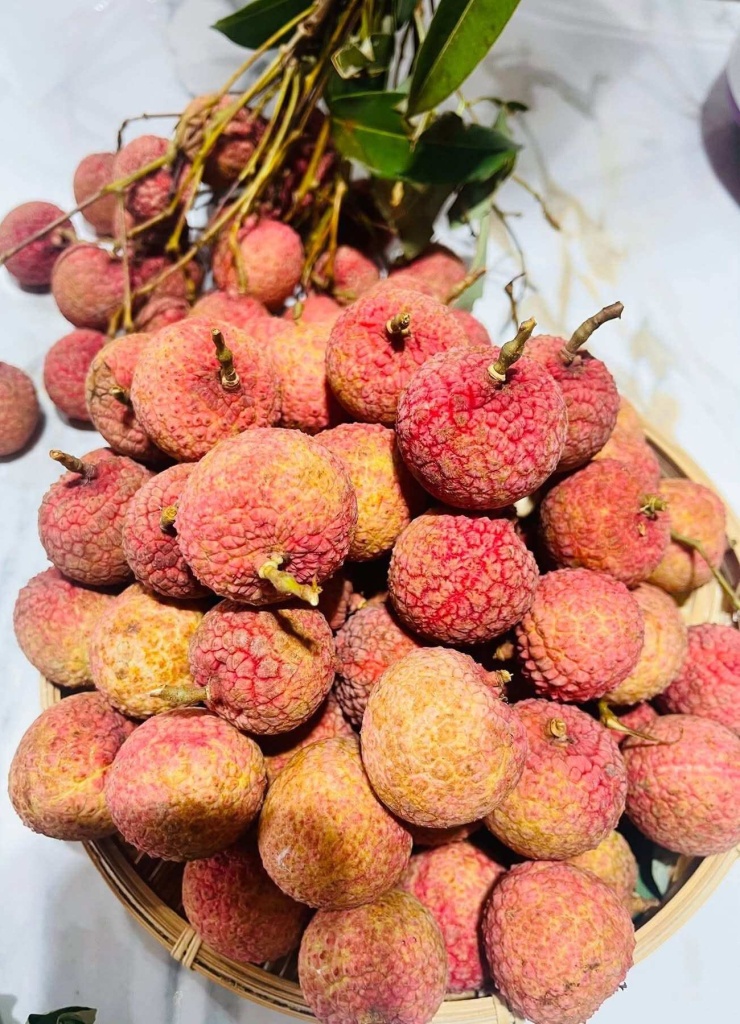 Loại quả mùa hè mọng nước, giàu vitamin C hơn nhãn, thơm hơn dưa hấu, đem pha trà thơm dịu, giải nhiệt hấp dẫn - 2
