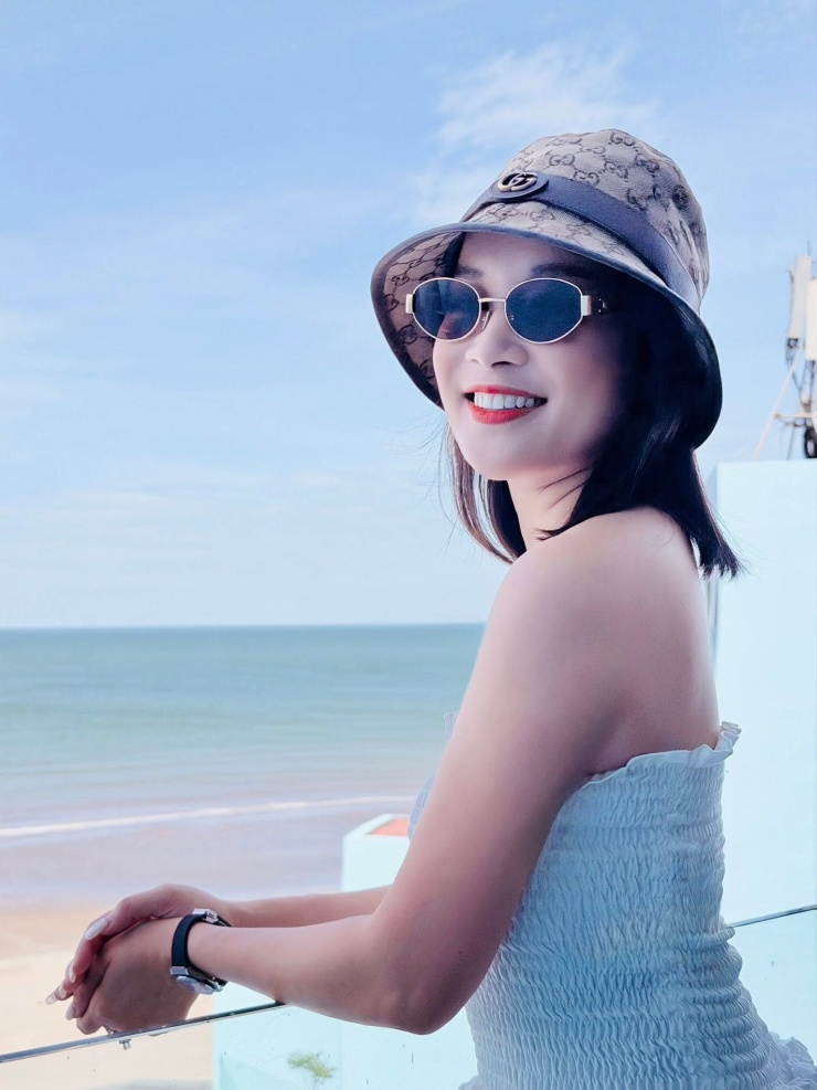 Đại uý công an, diễn viên Minh Hương: Tuổi 40 đi qua nhiều giông bão… - 9