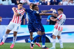Mbappe mỉa mai ĐT Paraguay vì chơi xấu xí, chuyên gia gọi là  " nỗi ô nhục " 