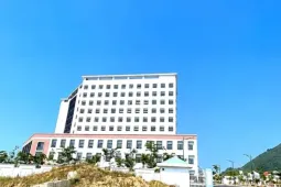 Bệnh viện Sản Nhi Phú Yên hơn 753 tỷ đồng vẫn lỡ hẹn dù đã phạt 3 nhà thầu