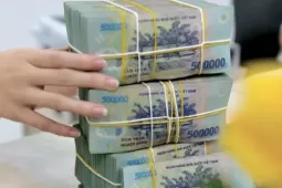 Lãi suất huy động tăng nóng, cuộc đua hút vốn có đáng lo?