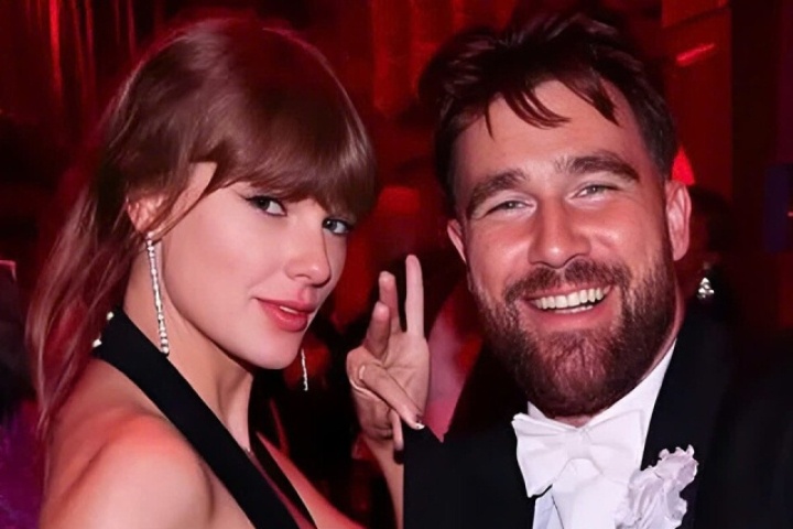 Taylor Swift tặng xe hơi, túi hàng hiệu cho khách dự đám cưới