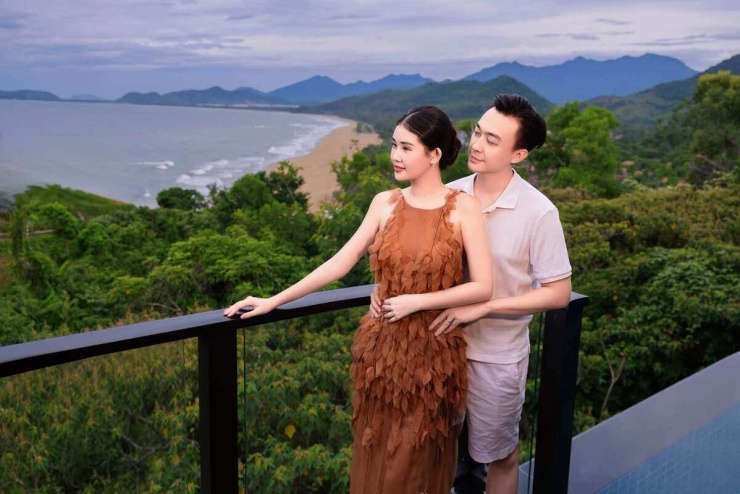 Ảnh sao 6/7: Phạm Quỳnh Anh thân thiết Sơn Tùng M-TP sau 12 năm - 4