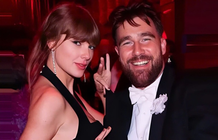 Taylor Swift và Travis Kelce kết hôn trước khoảng 1.000 khách mời tại nhà thi đấu Madison Square Garden hôm thứ Sáu. Ảnh: Instagram