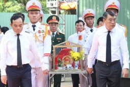 Thủ tướng dự lễ tìm kiếm hài cốt liệt sĩ ở công viên Lê Thị Riêng