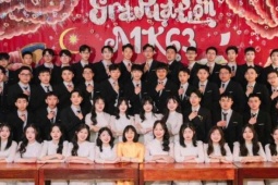 Một lớp học trường làng ở Nghệ An, có 22 học sinh đạt điểm 10