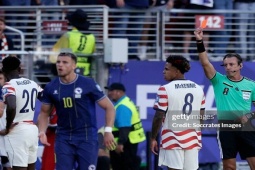 UEFA chỉ trích gay gắt vụ FIFA  " xóa "  thẻ đỏ sao ĐT Mỹ ở World Cup, tố làm tổn hại bóng đá