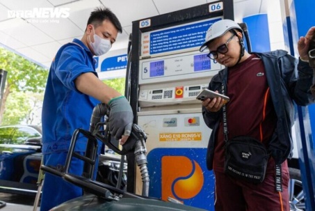 Giá xăng dầu hôm nay 6/7: Giảm nhẹ phiên đầu tuần