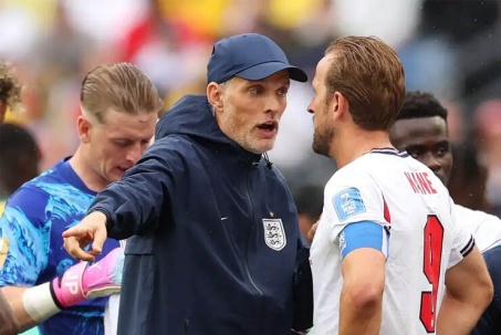 Tuchel mỉa mai vụ sao ĐT Mỹ thoát án treo giò, nhờ cậy Tổng thống Trump "cứu" Quansah