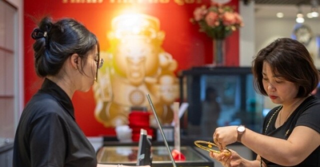 Giá vàng hôm nay 6/7: Tiếp đà hồi phục