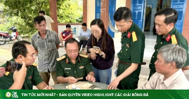 Chính ủy Bộ Tư lệnh TP.HCM đến tận nhà xác minh thân nhân liệt sĩ Huỳnh Văn Quên