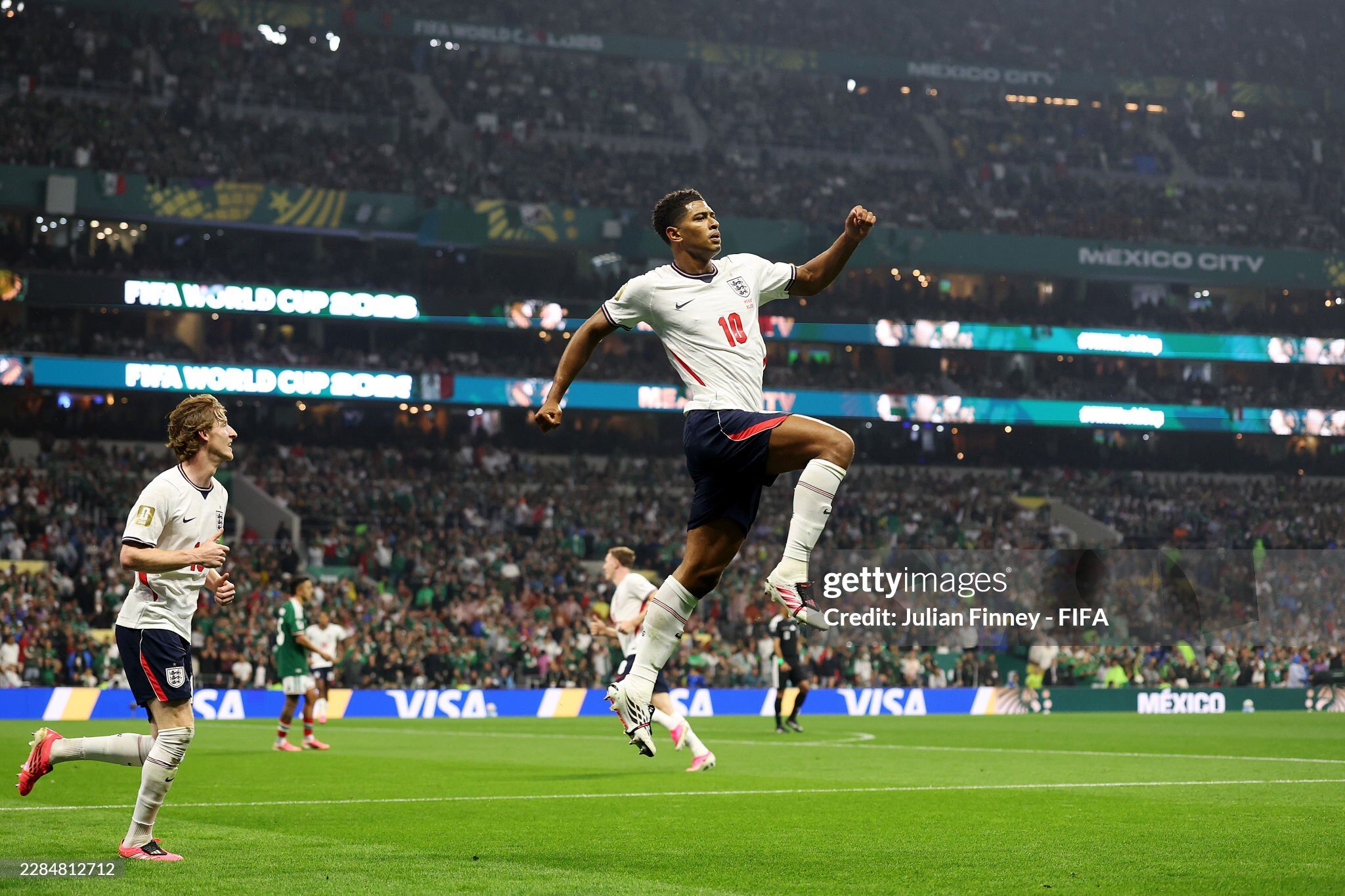 Trực tiếp bóng đá Mexico - Anh: Xuất sắc bảo vệ chiến thắng (World Cup) (Hết giờ) - 8