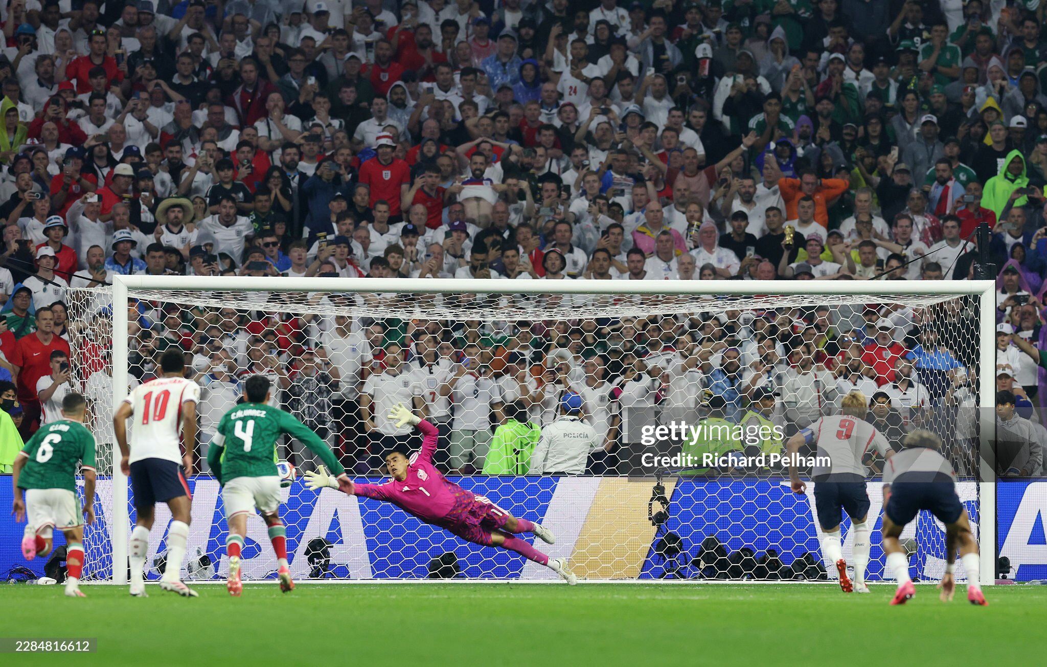 Trực tiếp bóng đá Mexico - Anh: Xuất sắc bảo vệ chiến thắng (World Cup) (Hết giờ) - 14